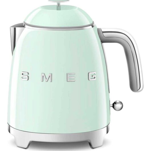 Smeg 50's Style Mini Kettle Pastel Green