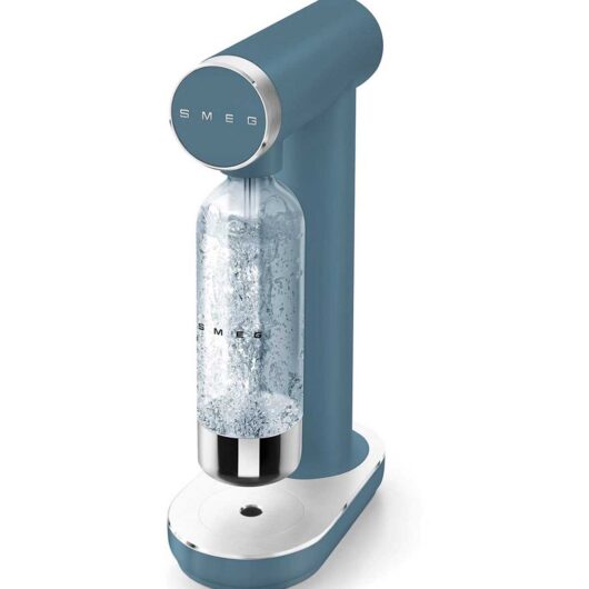 Smeg Soda Maker In Storm Blue