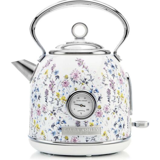 VQ 1.7L Dome Kettle Laura Ashley Wild Meadow